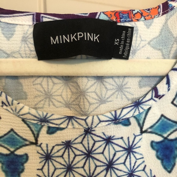 XS MinkPink t-shirt dress! Great condition - Picture 5 of 6